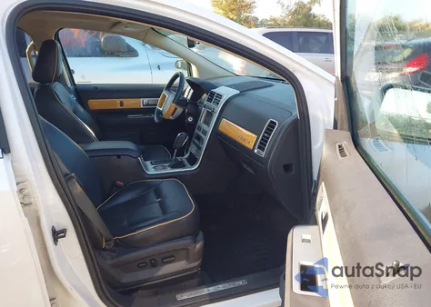 2010 Lincoln Mkx из США, поврежденный, VIN 2LMDJ6JC8ABJ27220